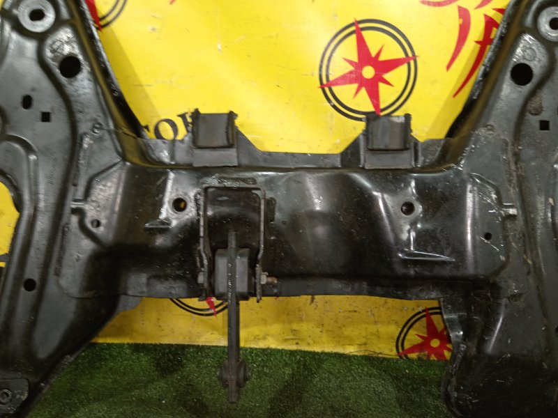 балка поперечная, 2000 рублей, Красноярск