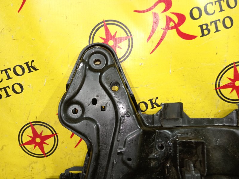 балка поперечная, 2000 рублей, Красноярск