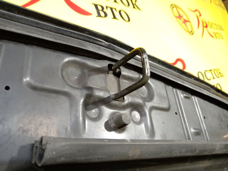 Капот, 5000 рублей, Красноярск