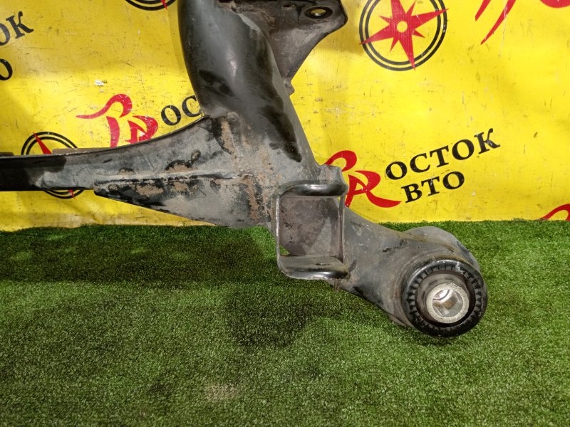 балка поперечная, 2000 рублей, Красноярск