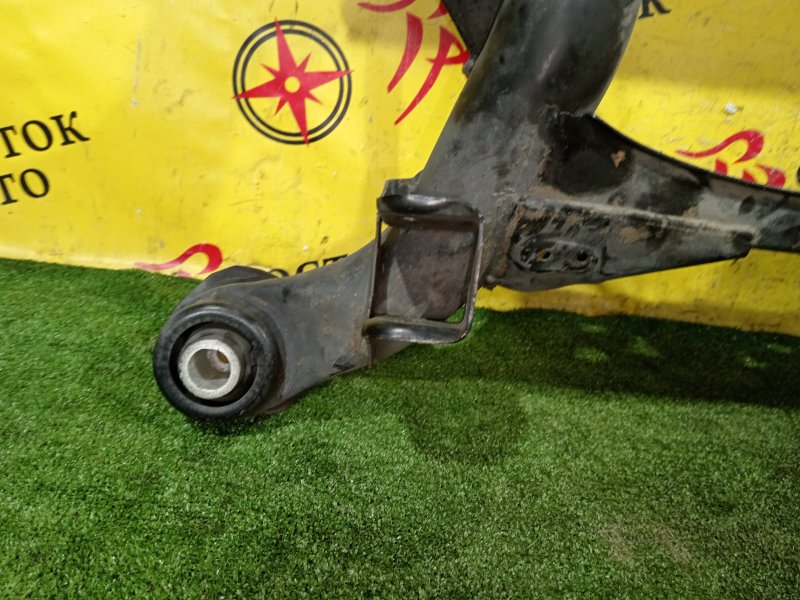 балка поперечная, 2000 рублей, Красноярск