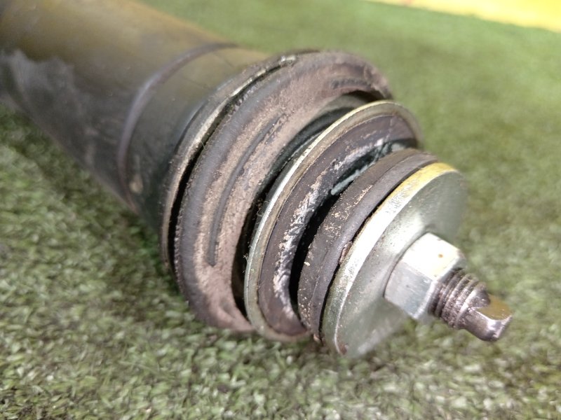 амортизатор, 800 рублей, Красноярск