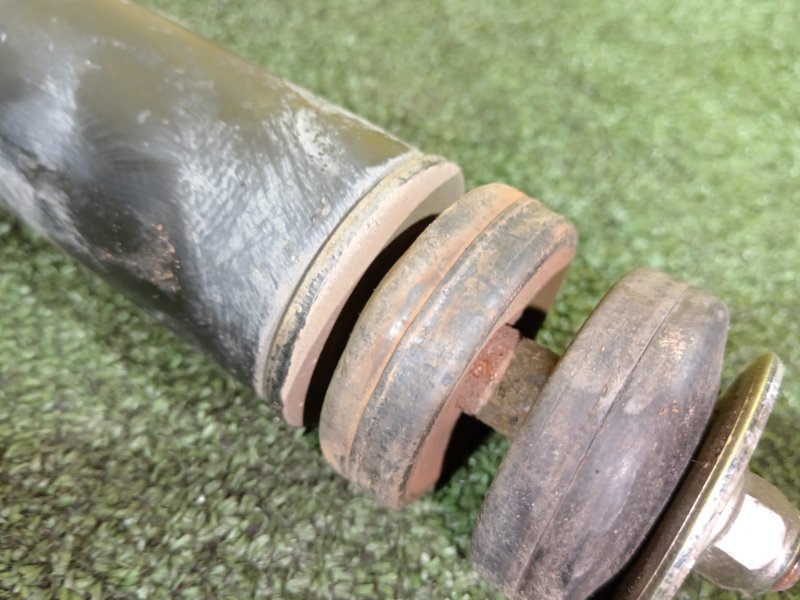 амортизатор, 1800 рублей, Красноярск