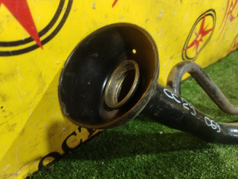 Горловина топливного бака, 1500 рублей, Красноярск