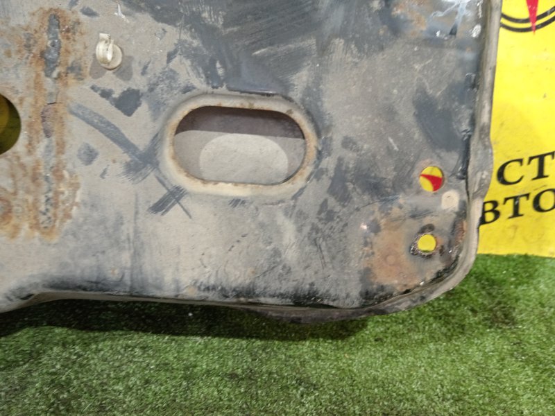 балка поперечная, 2000 рублей, Красноярск