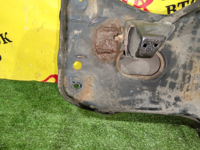 балка поперечная, 2000 рублей, Красноярск