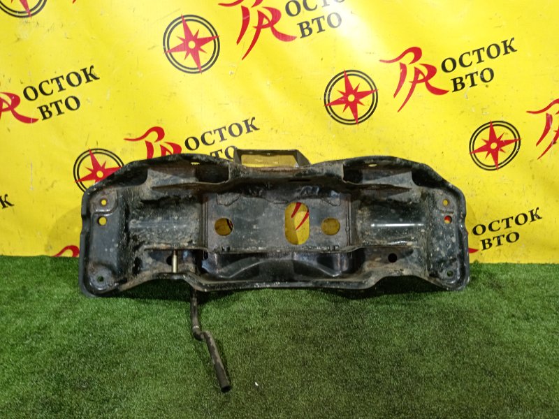 балка поперечная, 2000 рублей, Красноярск