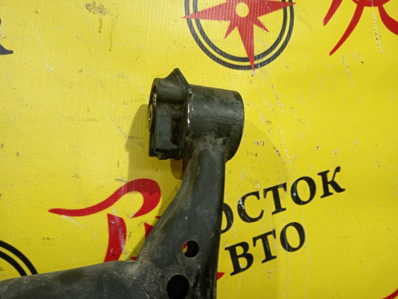 балка поперечная, 2000 рублей, Красноярск