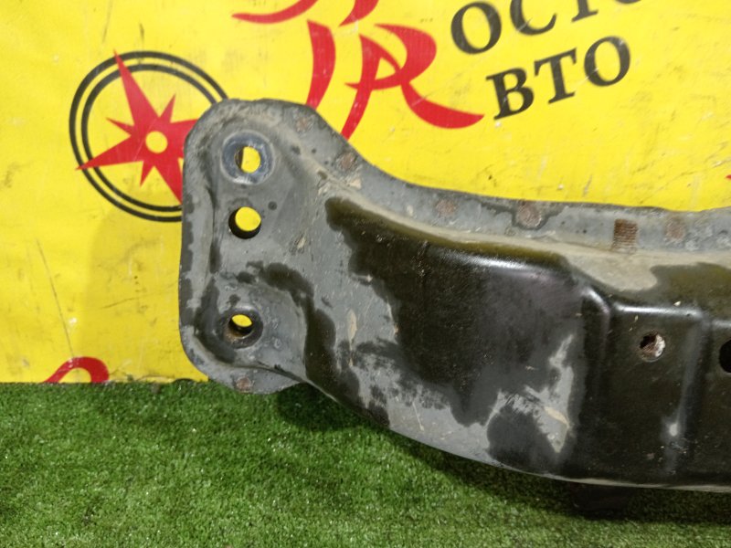 балка поперечная, 2000 рублей, Красноярск