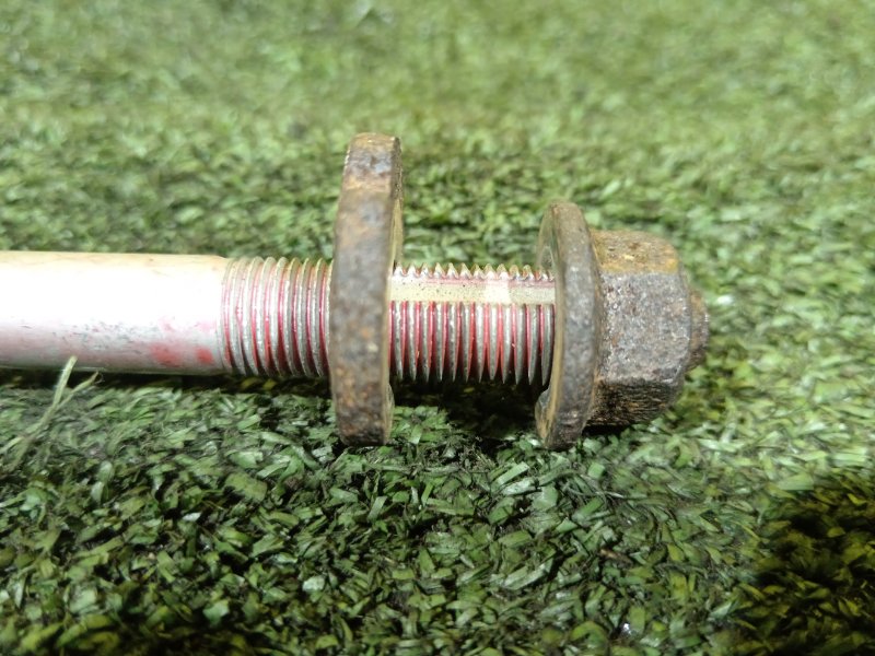 Болт развальный, 300 рублей, Красноярск