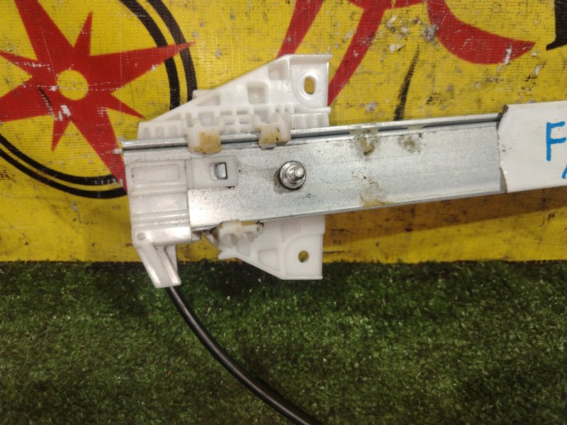 стеклоподъемник, 2000 рублей, Красноярск