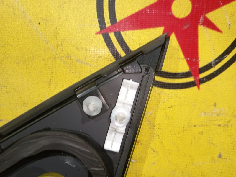 стекло боковое, 2500 рублей, Красноярск