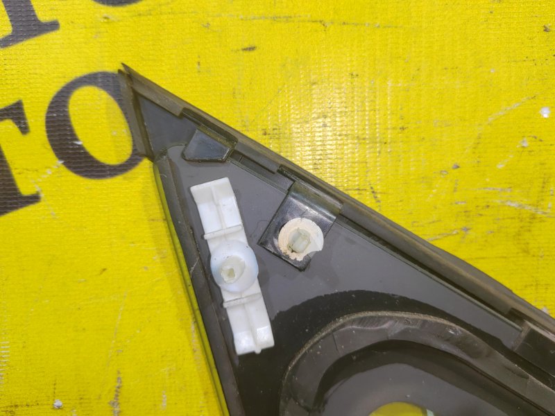 стекло боковое, 2500 рублей, Красноярск