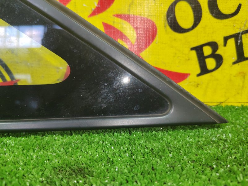 стекло боковое, 1500 рублей, Красноярск