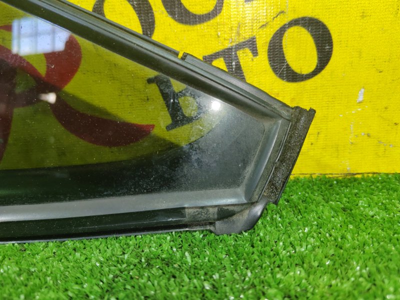 стекло боковое, 1000 рублей, Красноярск