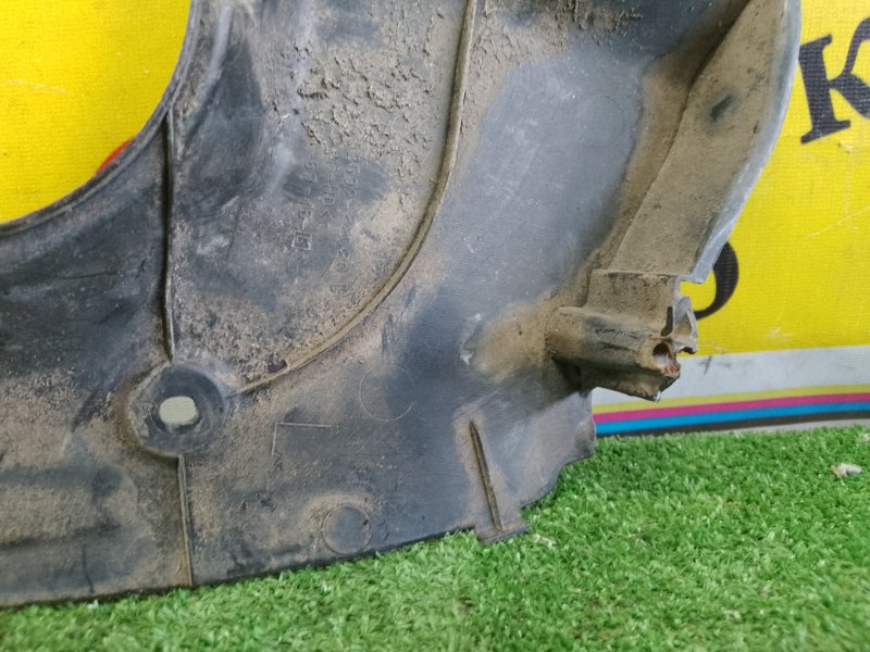 Подкрылок, 350 рублей, Красноярск