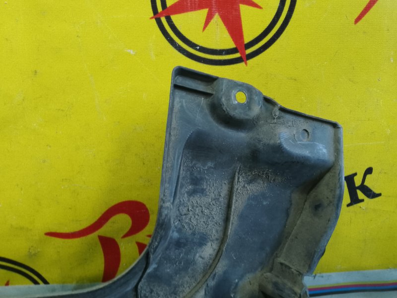 Подкрылок, 350 рублей, Красноярск