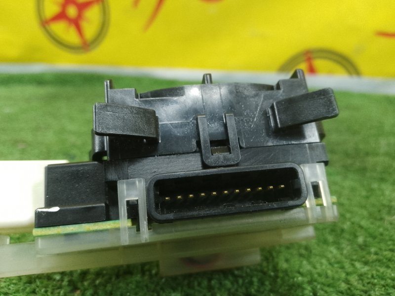 Подрулевой переключатель дворников, 200 рублей, Красноярск