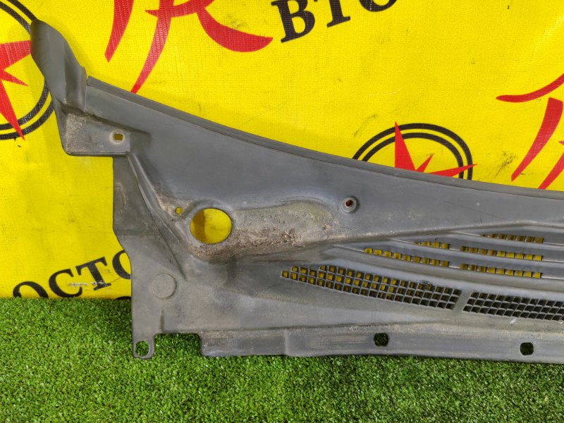 Решетка под лобовое стекло, 300 рублей, Красноярск