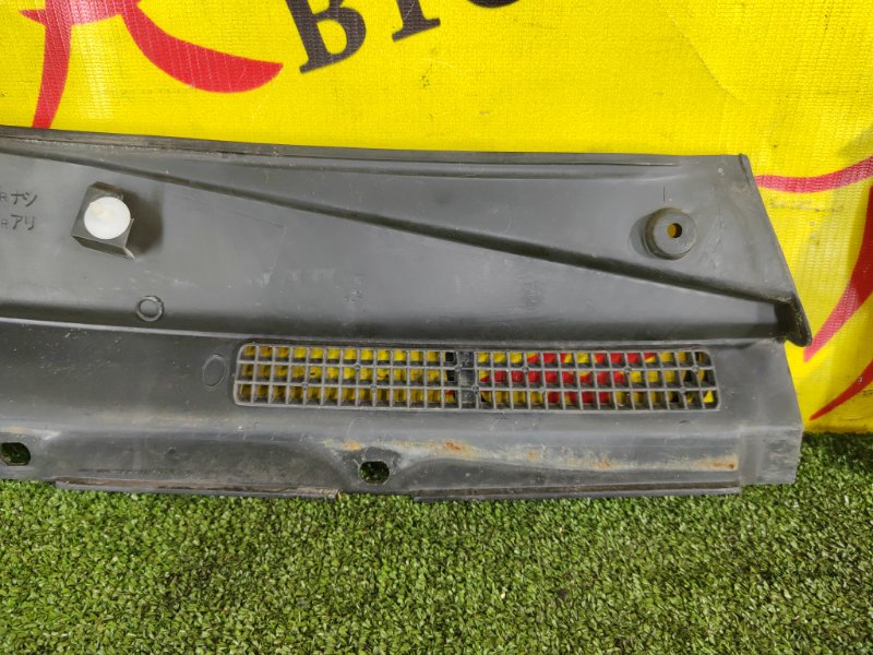 Решетка под лобовое стекло, 300 рублей, Красноярск