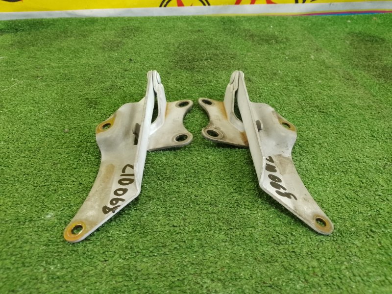 Петля капота, 200 рублей, Красноярск