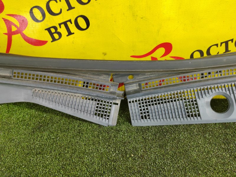 Решетка под лобовое стекло, 300 рублей, Красноярск