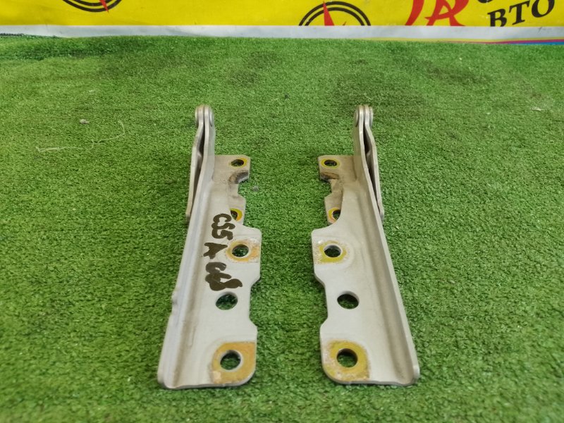 Петля капота, 300 рублей, Красноярск