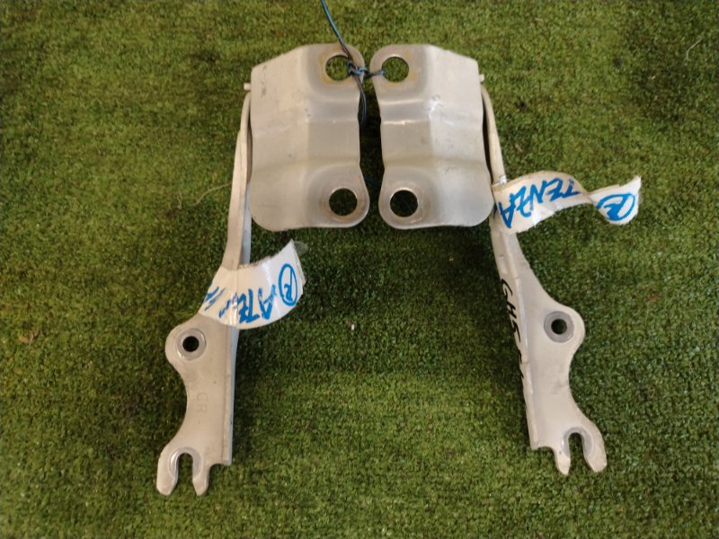 Петля капота, 400 рублей, Красноярск