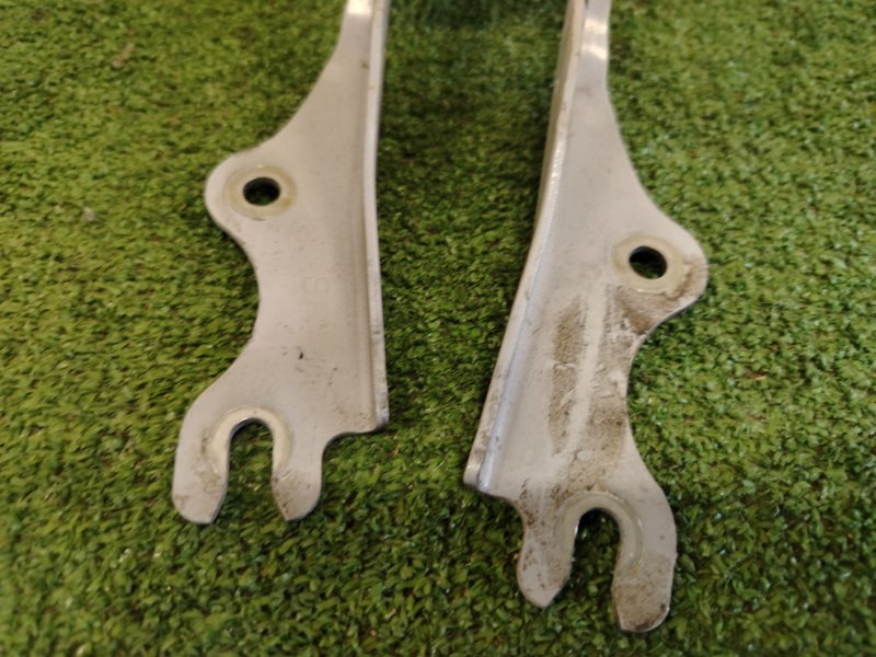 Петля капота, 200 рублей, Красноярск