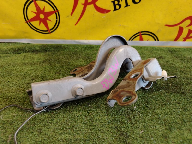 Петля капота, 500 рублей, Красноярск