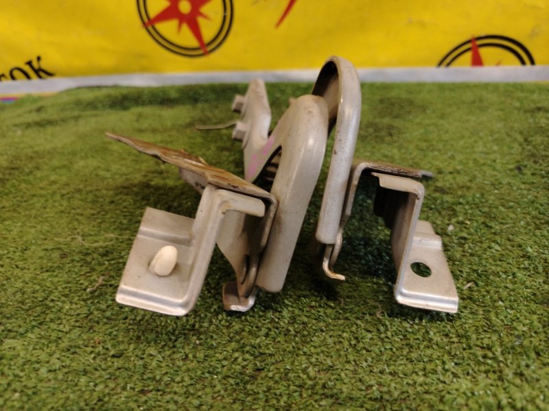 Петля капота, 500 рублей, Красноярск