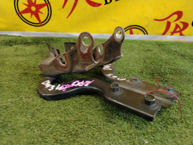 Петля капота, 500 рублей, Красноярск