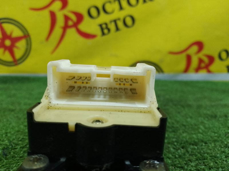 Блок управления стеклоподъемниками, 1000 рублей, Красноярск