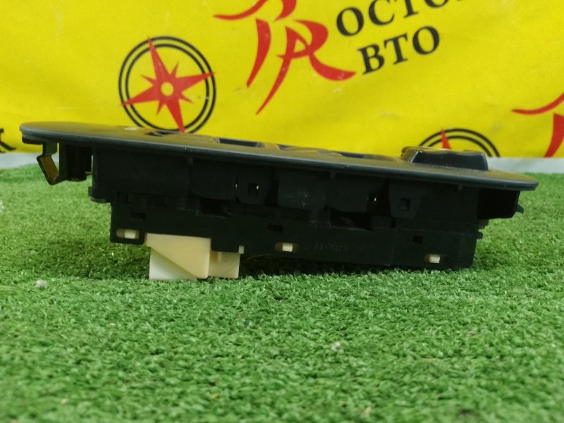 Блок управления стеклоподъемниками, 1000 рублей, Красноярск