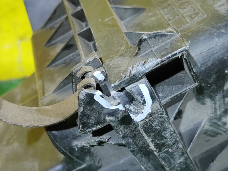 Корпус воздушного фильтра, 200 рублей, Красноярск