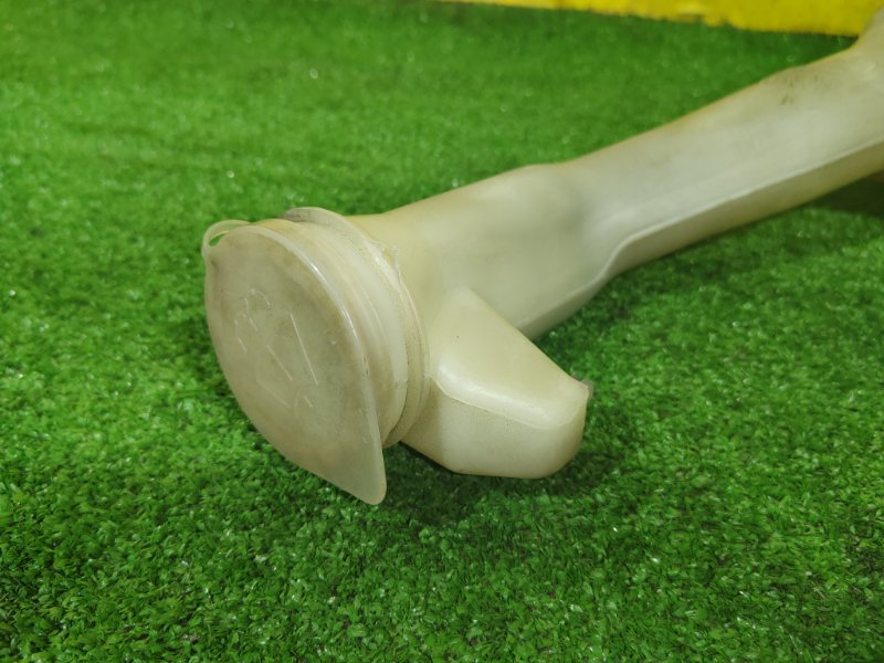 Бачок стеклоомывателя, 100 рублей, Красноярск