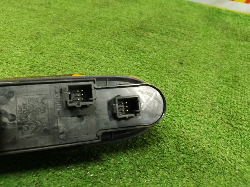 Блок управления стеклоподъемниками, 800 рублей, Красноярск