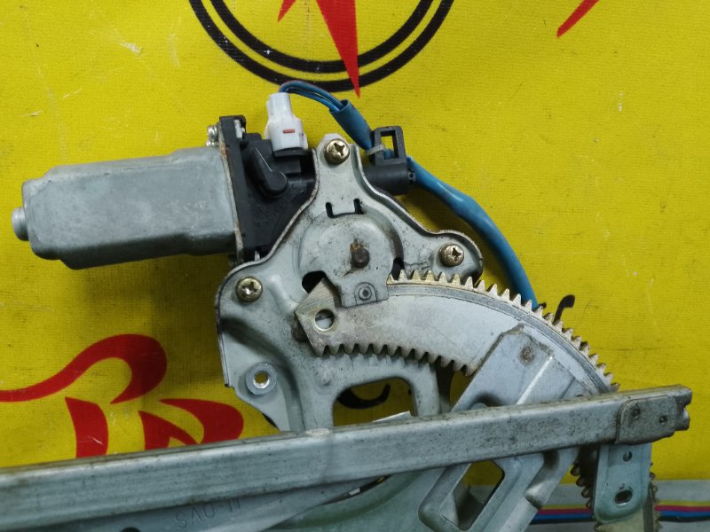 стеклоподъемник, 4500 рублей, Красноярск