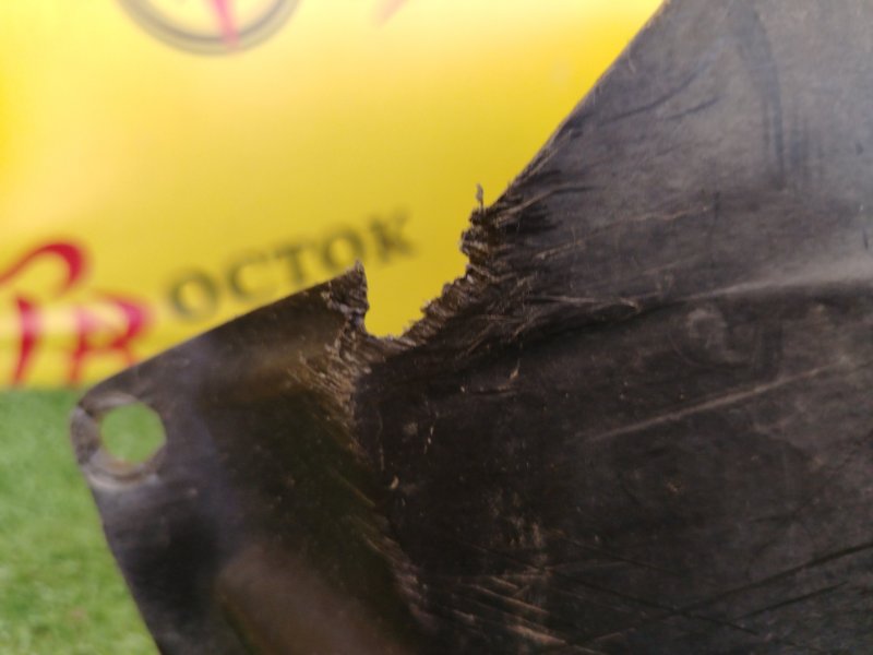 Подкрылок, 1300 рублей, Красноярск