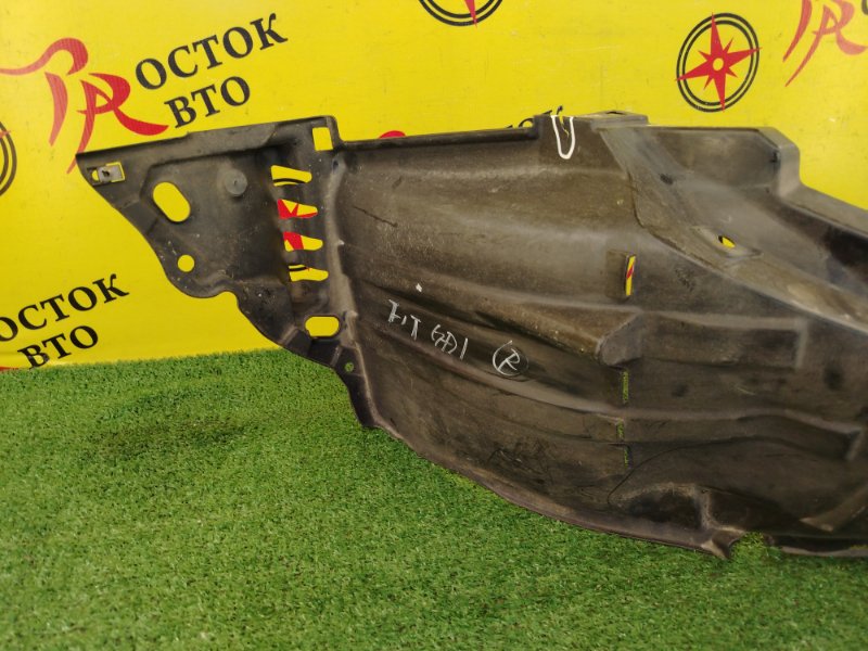 Подкрылок, 1800 рублей, Красноярск