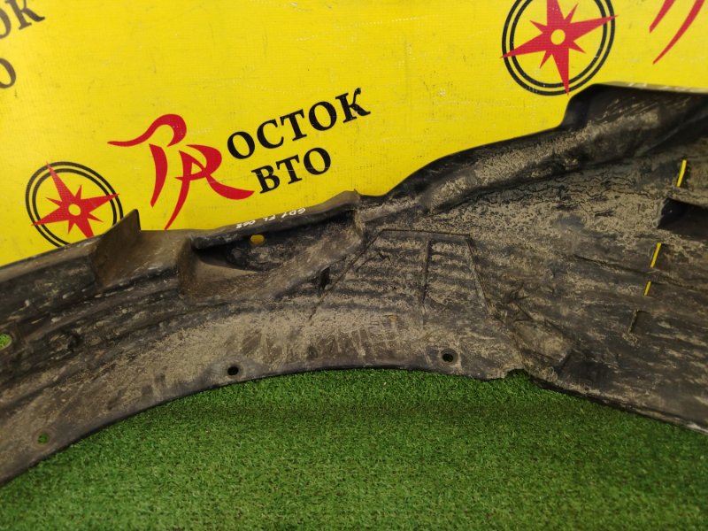 Подкрылок, 1800 рублей, Красноярск