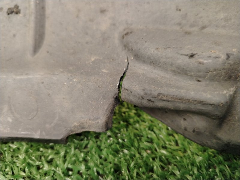 Подкрылок, 2500 рублей, Красноярск