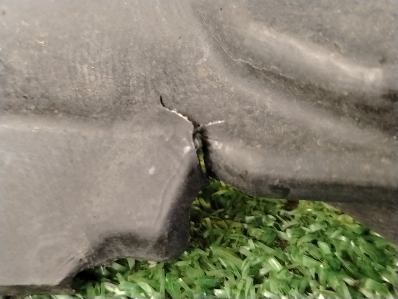 Подкрылок, 2500 рублей, Красноярск