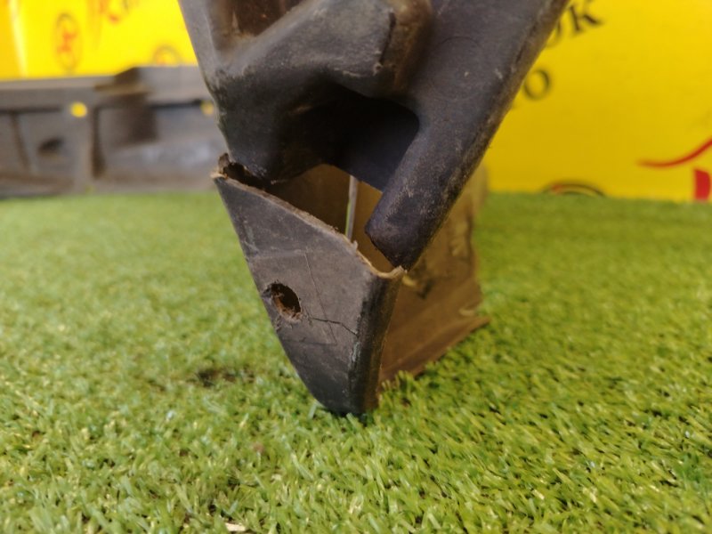 Подкрылок, 2500 рублей, Красноярск