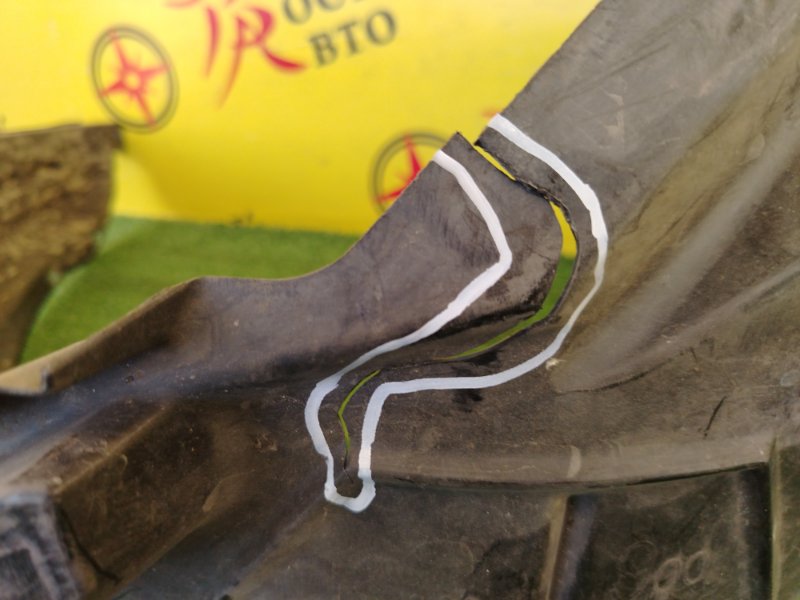 Подкрылок, 1800 рублей, Красноярск