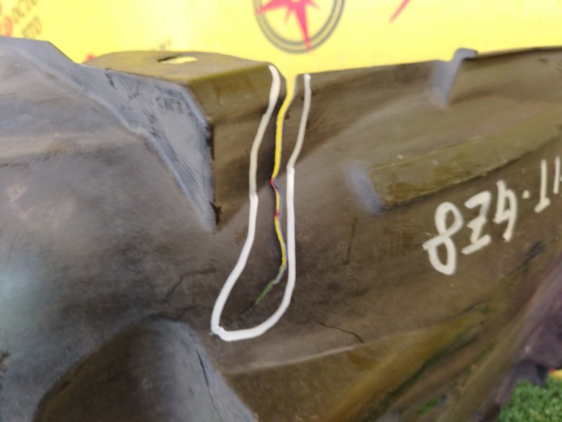 Подкрылок, 1500 рублей, Красноярск