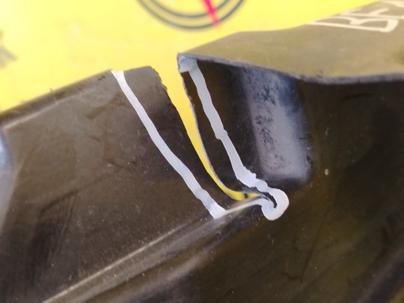 Подкрылок, 2500 рублей, Красноярск