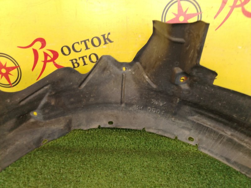 Подкрылок, 300 рублей, Красноярск