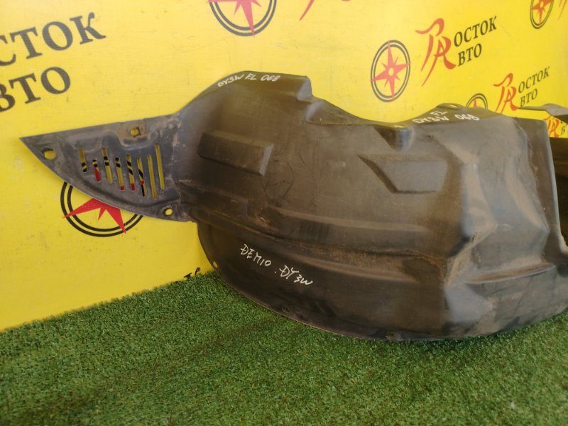 Подкрылок, 800 рублей, Красноярск