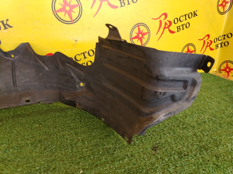 Подкрылок, 300 рублей, Красноярск